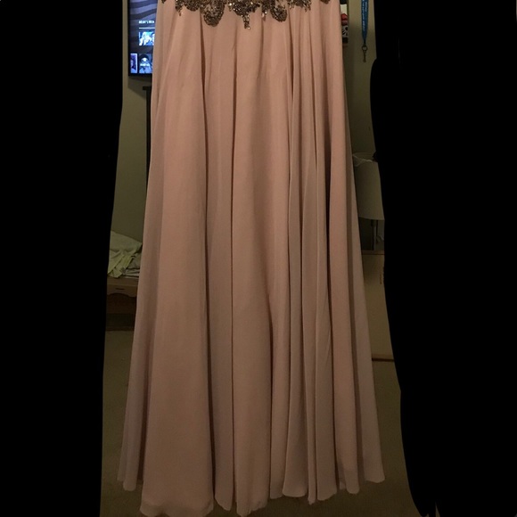 Fancy Dress! - Picture 2 of 8